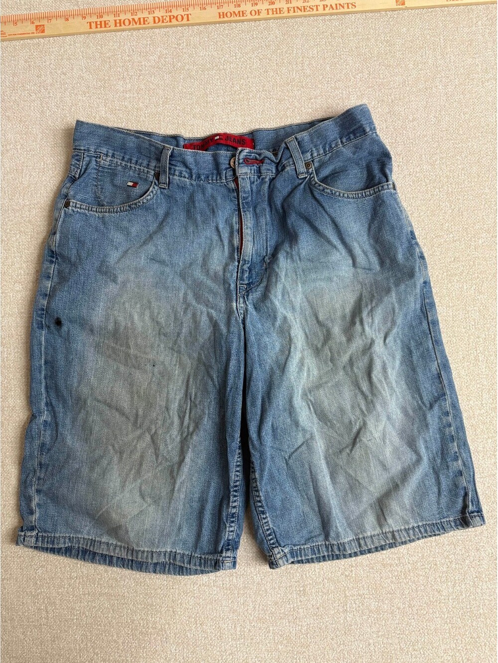 Vintage Tommy Jeans Men's Blue Denim Jorts Cargo Skate Shorts Size 34